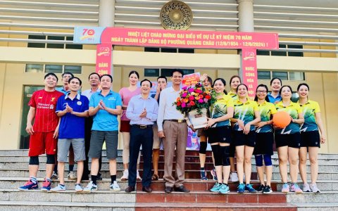 MTTQ PHƯỜNG GIAO LƯU BÓNG CHUYỂN NHÂN NGÀY ĐẠI ĐOÀN KẾT TOÀN DÂN 2024